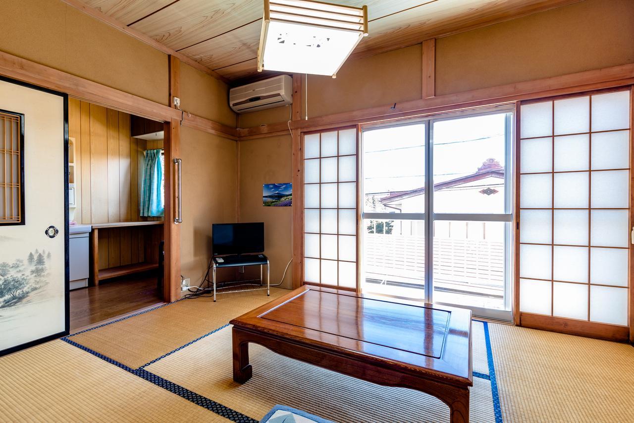 פוג'יקאוואגוצ'יקו Resort Inn Fushimi Mt Fuji מראה חיצוני תמונה