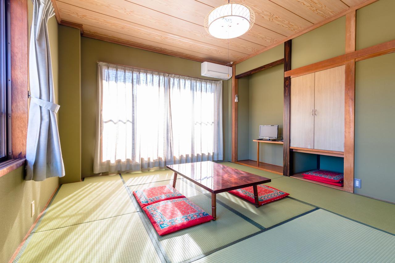 פוג'יקאוואגוצ'יקו Resort Inn Fushimi Mt Fuji מראה חיצוני תמונה