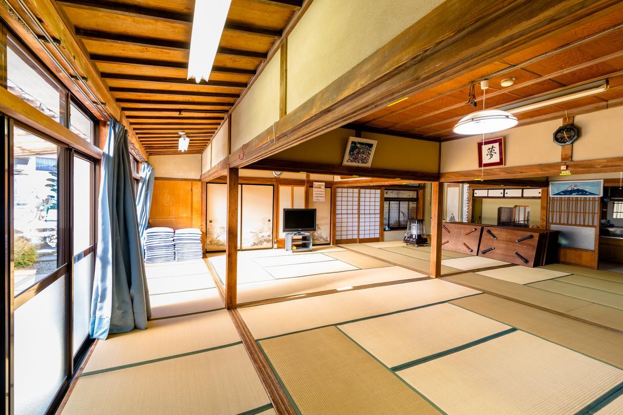 פוג'יקאוואגוצ'יקו Resort Inn Fushimi Mt Fuji מראה חיצוני תמונה
